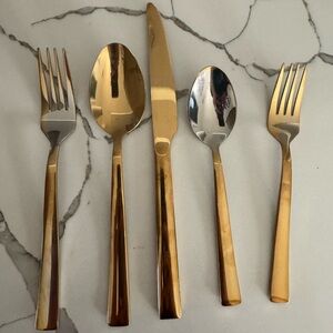 Gold Flatware Cutlery Set - 5-Piece Home Dining Collection